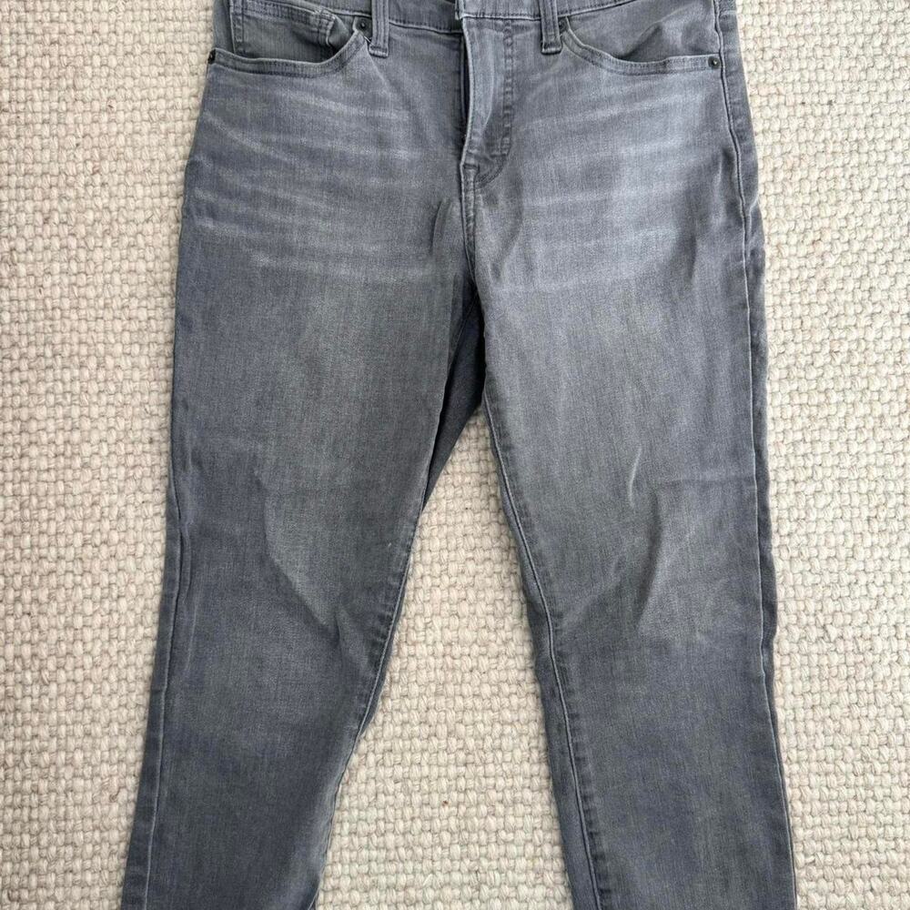 Grey lucky brand skinny jeans